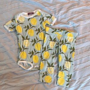 Milkbarn 2 piece set